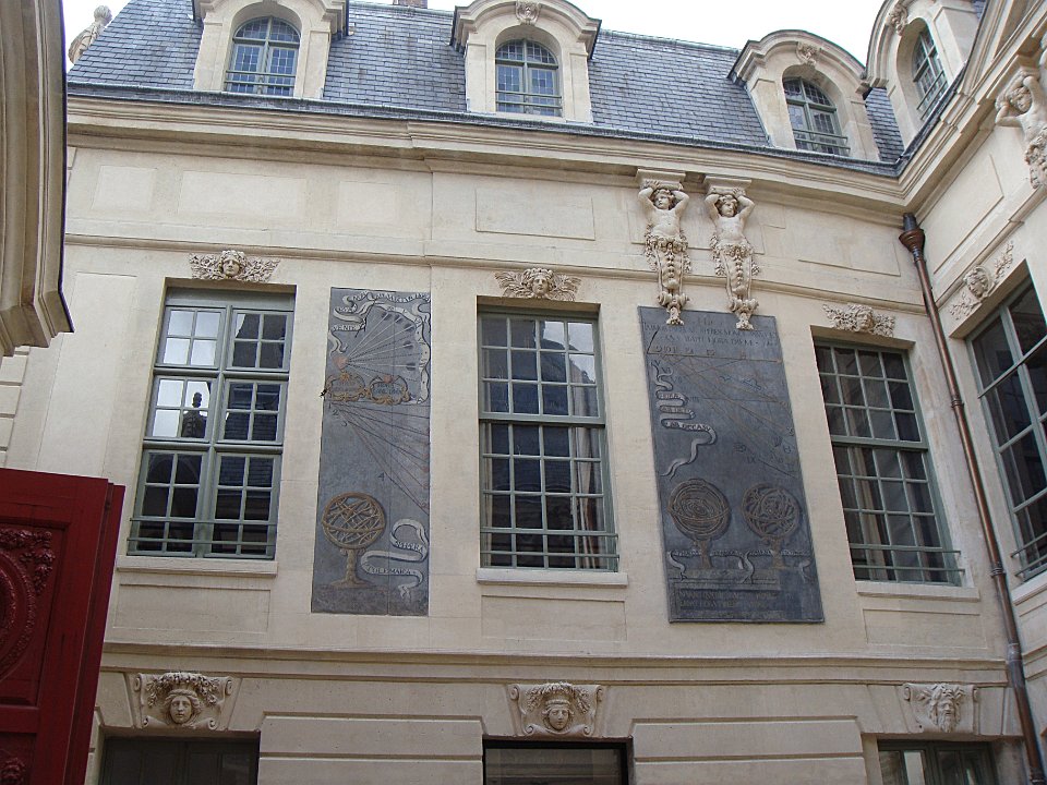 Ecole De Commerce Rue Des Francs Bourgeois
